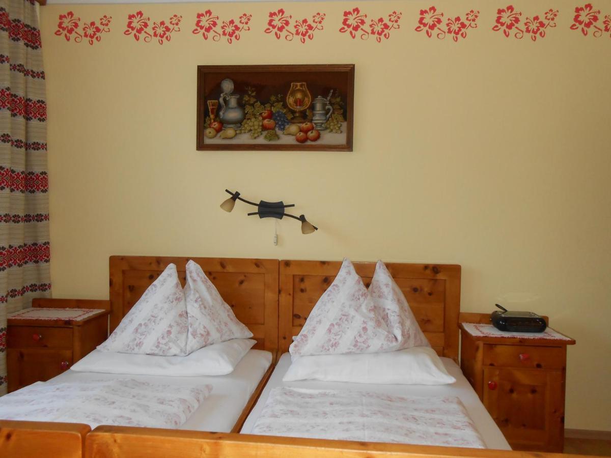 Krems in Kaernten Gaestehaus Unterlaenger- Lass Die Seele Lachenヴィラ 部屋 写真